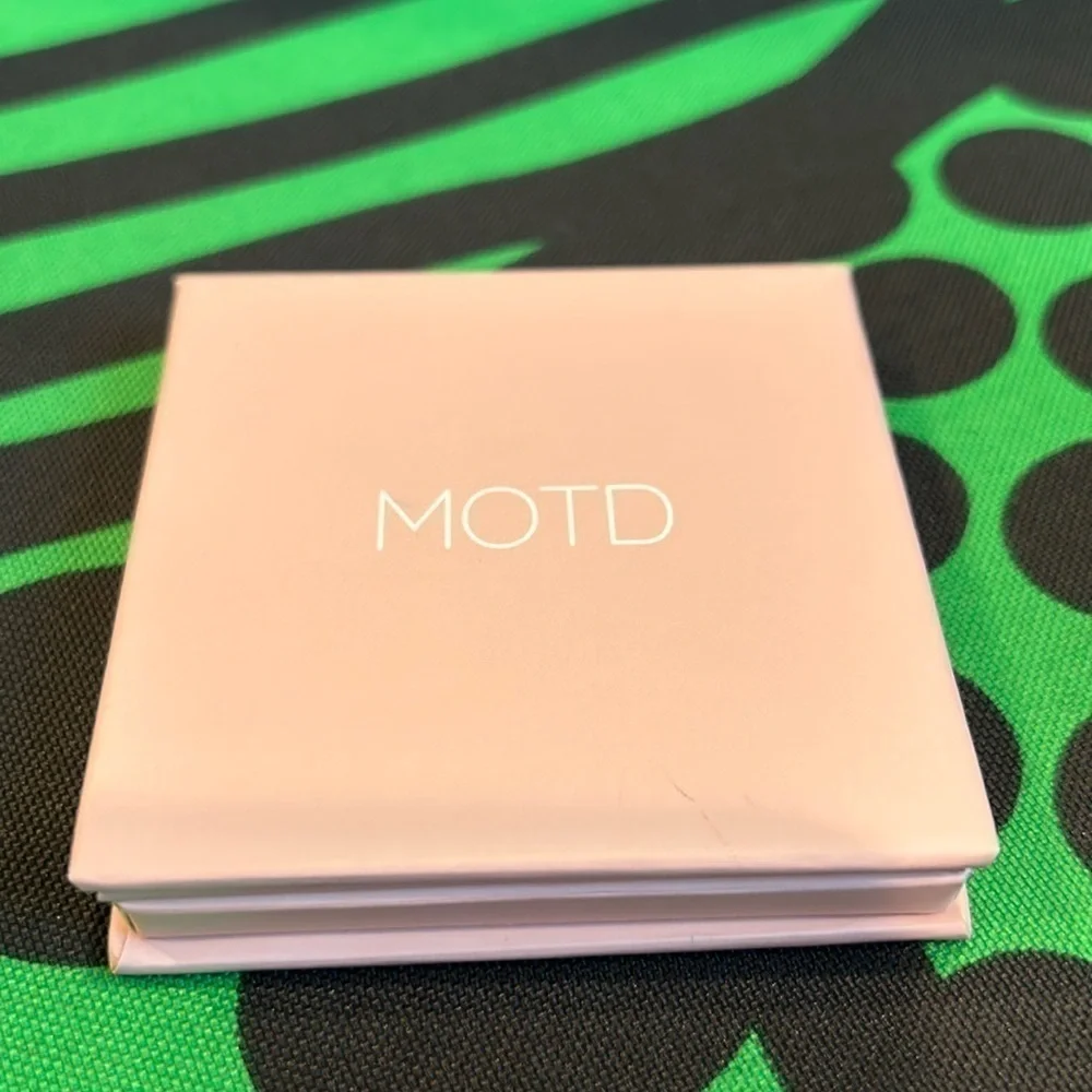Brand new MOTD Cosmetics Blush Duo Modern Mauve face make up